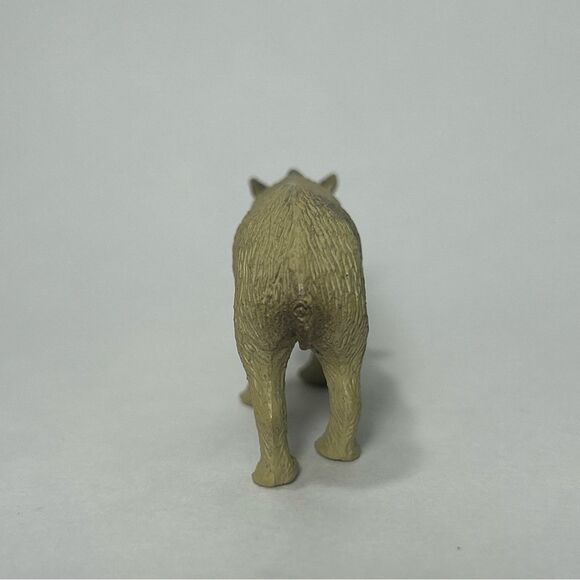 YOWIE South American Tapir Animal Figurine - Picture 4 of 7